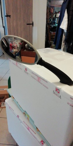 Specchietto sinistro piaggio - specchietto,