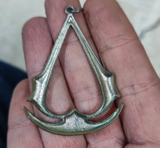COLLANA CATENA ASSASIN'S CREED PENDENTE ACCIAIO COSTPLAY UOMO EZIO PLAY STATION
