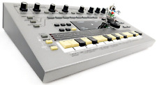 Roland MC-303 Sintetizzatore