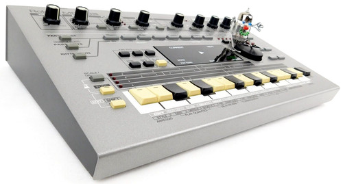 Roland 303 sintetizzatore - mc-303,