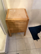 Mobiletto porta oggetti 