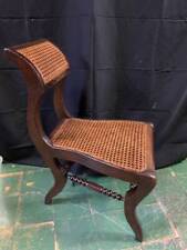 Originale insolita sedia poltroncina Regency  in paglia di Vienna con seduta ...