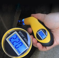 Manometro Per Pneumatici Digitale Auto Moto Camper Misura Pressione Gomme Aria