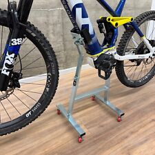 Cavalletto Centrale Manutenzione E-Bike Universale Zincato con RUOTE