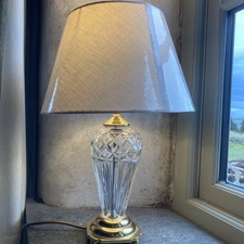 Splendida lampada da tavolo e