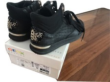 SCARPE SNEAKERS GEOX Bambina NERE e ORO 34. Pelle Stampa Coccodrillo.Come Nuove