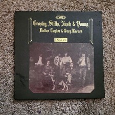 Crosby Stills Nash & Young