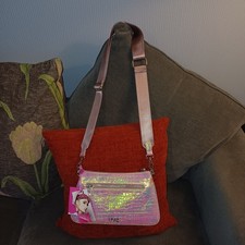BORSA A TRACOLLA NUOVA CON