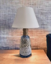 Lampada da tavolo bottiglia