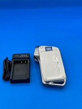 SANYO fotocamera digitale impermeabile Xacti Zacti DMX-CA8 bianca con batteria