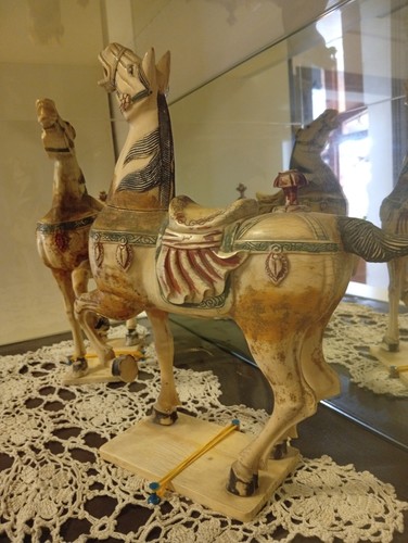Sculture cavalli orientali - cavalli,