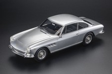 TOP MARQUES 1:18 Ferrari 330