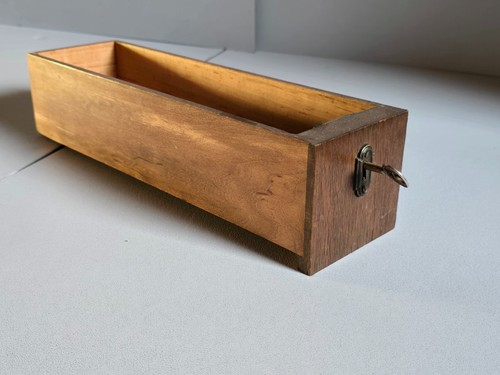 Cassetto antico vintage con - cassetto,