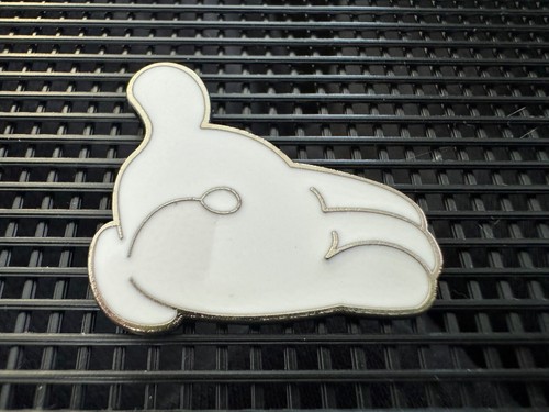 Disney trading pin white glove - pin,