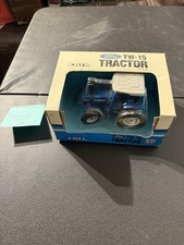 Ford TW-15 Tractor Die Cast
