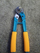 Tagliacavi Braccio Lungo