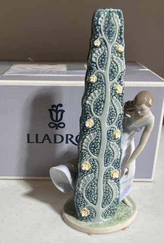 Lladro surprising nature - lladro,