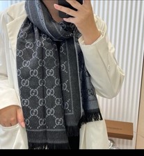 Sciarpa jacquard Gucci GG blu
