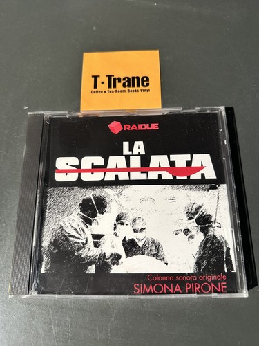 Single simona pirone - /,