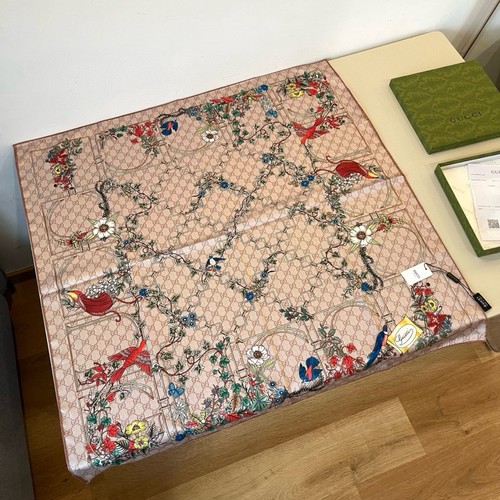 Sciarpa scialle seta - , gucci