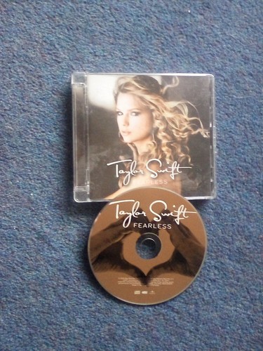 Taylor swift fearless - taylor,