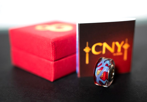 Ohm break through - glass, bead