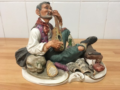 Capodimonte suonatore di - capodimonte,