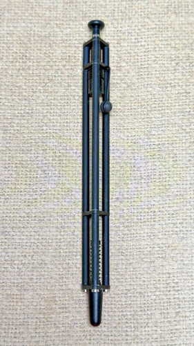Parafernalia revolution penna - parafernalia,