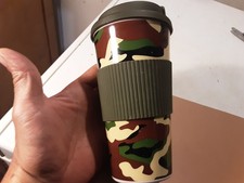 MUG TAZZA BICCHIERE CON TABBO DOSATORE .MIMETICA IN OTTIMO STATO ALTEZZA 18 CM