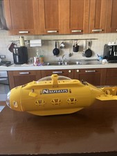 modellino sottomarino 