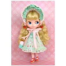 Neo Blythe Creamy Cherry