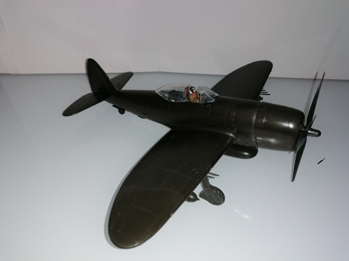 Monogram p 47d - 1/48, p-47d