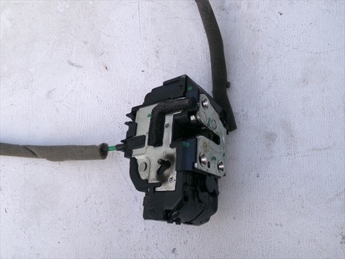 411 cerradura puerta trasera