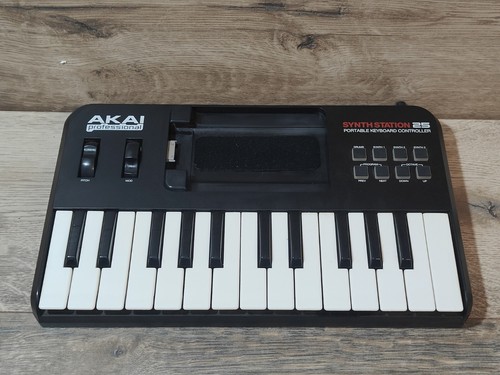 Akai synth station - station, 25