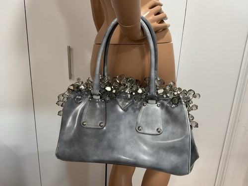 750 borsa prada milano - $3.750,