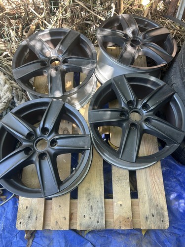 Cerchi 5x130 attacco - 4,