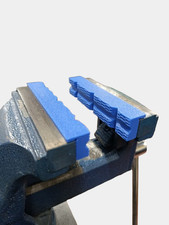 Ganasce magnetiche in TPU per