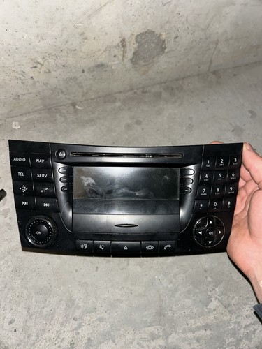 Autoradio mercedes w211 ainsi - mercedes,