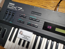 Yamaha DX7S Sintetizzatore