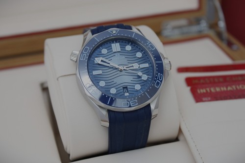 Omega seamaster diver 300m - omega,