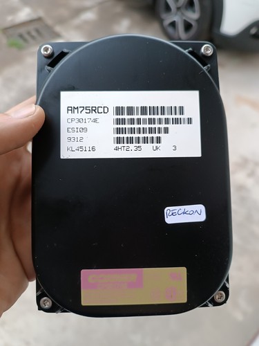 Hard disk vintage - hard, conner