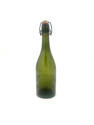 Bottiglia birra san - bottiglia, giusto