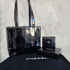 Chanel CC Logo Patent Leather