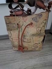 Borsa a mano e tracolla... Nuova  Alviero Martini modello Voyager