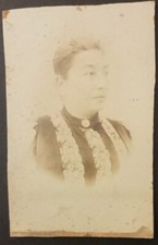 Antica fotografia su cartoncino Ritratto Donna Inizi ‘900 14x9 cm (9) Come foto