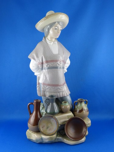 Statuina porcellana vintage - ,