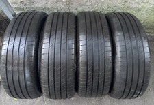 4 Pneumatici Goodyear 235 50