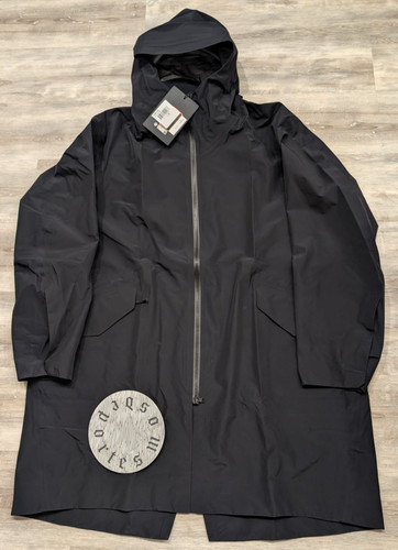 Nwt arc teryx - nwt, veilance