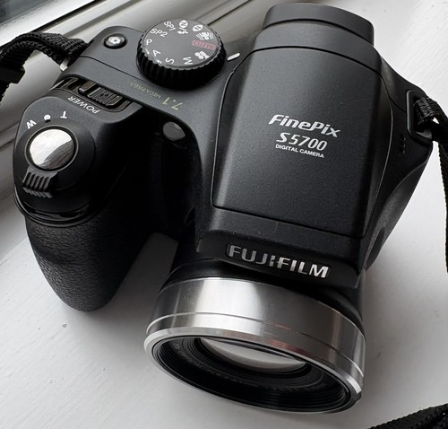 Fuji fujifilm finepix - fuji,