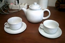 set  mulino bianco con difetti teiera + 2 tazze mulino bianco leggi descrizione